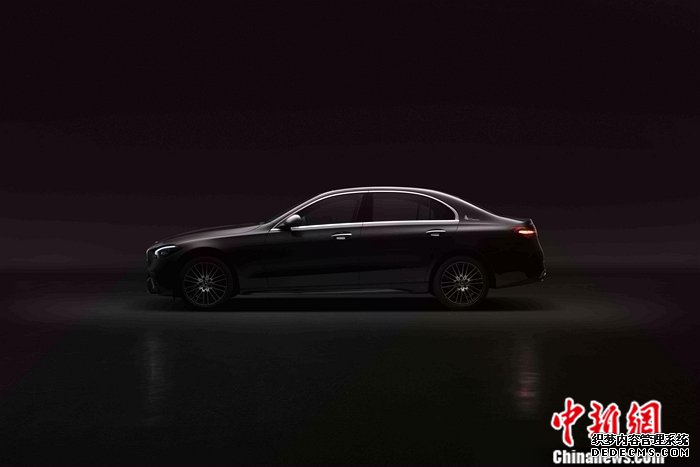 全新梅赛德斯-奔驰长轴距C级车将于上海车展全球首发